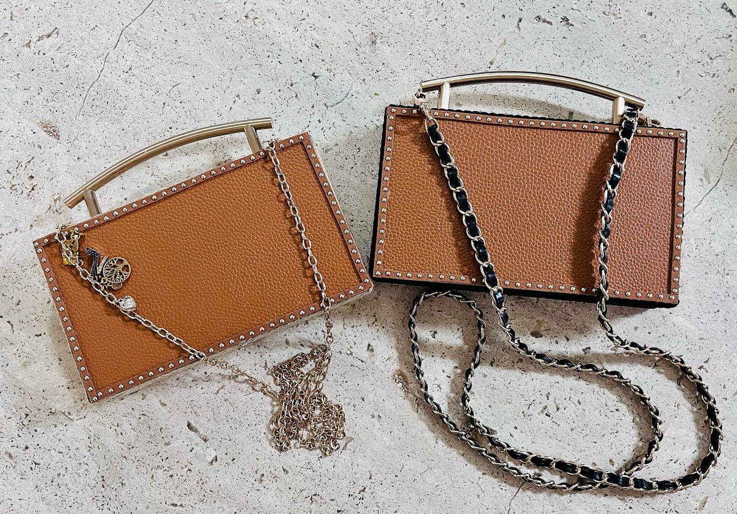 Faux leather, medium brown (magnetic covers only)