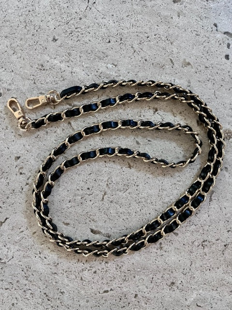 Optional woven cross-body strap