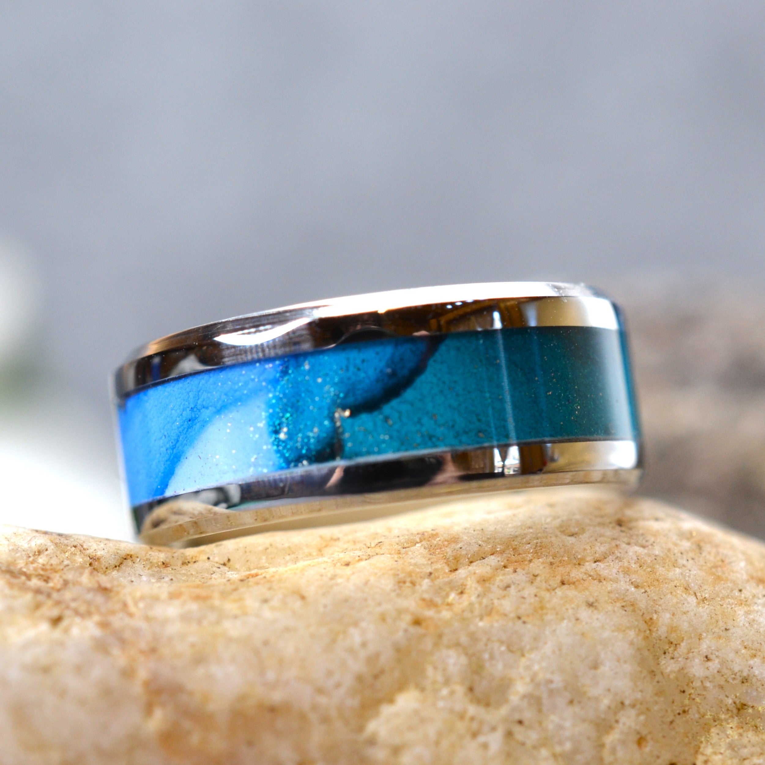Iris Petals Inlay Ring (Studio in Steel™)